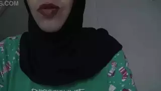 فانتازيا دياثة مع زوجة عربية ذات صدر كبير