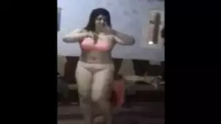 رقص شرجي إباحي مع عاهرة عربية