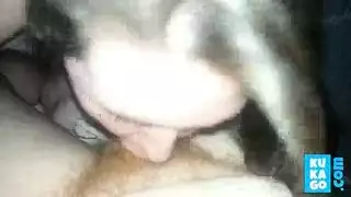 مص رائع: بلع قضيب أسود طويل