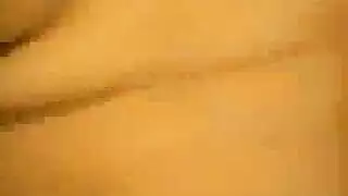 عنيف بكاء صعب
