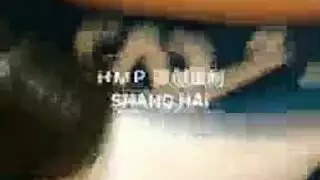 زوجة ناضجة تمتلىء بقضيب الشاب الصلب