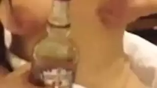 زوجة ترقص على العمود