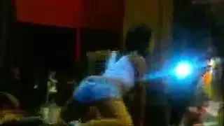مص وقذف من الخلف مع زوجة الأب بعد منتصف الليل