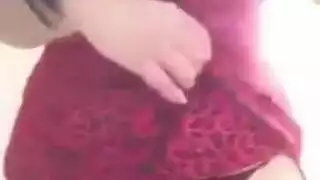 عاهرة الكويت النارية تمص الزب وتأخذ شرج قاسي