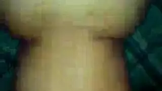 ولد مراهق يسرق جارته الجميلة ثم يغتصبها