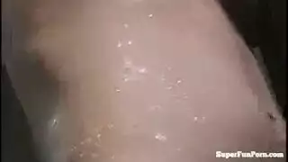 الجميلات اليابانيات ماتسونو ويوكينا تعبدان قضيبًا ضخمًا يوميًا