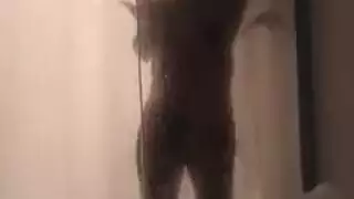 ساخنة إيطالية وقحة تحصل على جرعتها من قضيب شاب وسيم صلب كل مرة
