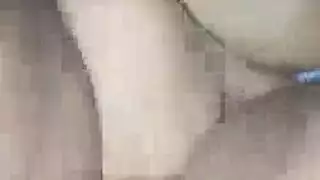 جنس جماعي علني: جنس في الحديقة ينتهي بالقذف داخلها