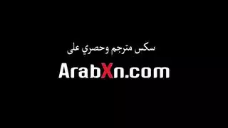 الزوجة المغادرة تعشق القضيب الضخم