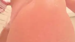 نيك طيز شرموطه مصريه تتناك في طيز نار من صديق اخوها