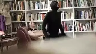 عاهرات مفلسات تتوسل من أجل قضيب