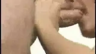 كس الشقراء الصغيرة لانا المحلوق يتم تناوله بقسوة في مشهد إباحي