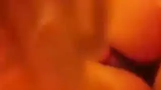 امراة من فوق ولديها زب