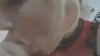 شقراء تُدك بعمق وتُطلى بالمني