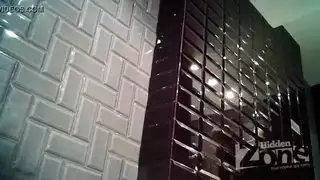 النص الأصلي: فتاة قرنية يلعب معها حلق كس