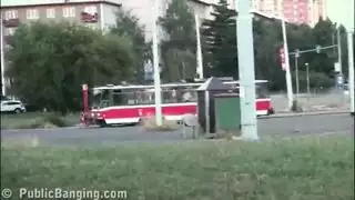 جنس صبي صغير وفتاة في سن المراهقة سخيف