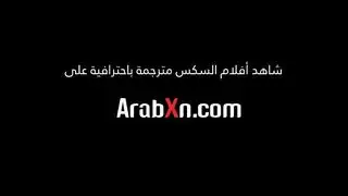 جوني ينيك حمراء اشعر