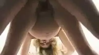 نيك حامل بطنها لتمها من فحلين