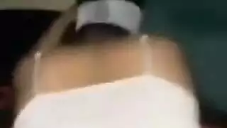 فتاة مصرية تتوسل لممارسة سكس سريع وقاسي