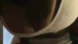 جنس متطرف: أنين جاكي العالي من الدفع المكثف