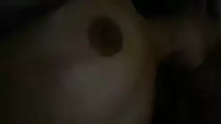 مهبل مرن يمسك في خيال الساتان