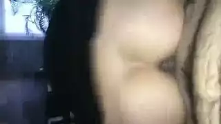 شقراء مغرية تستخدم قضيب اصطناعي للمتعة الفردية