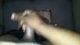 جار يمارس الجنس مع شقراء محبطة في فعل صريح قاس