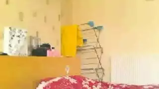 زب أسود كبير يسيطر على jynx maze بجنس عنيف على الأرض
