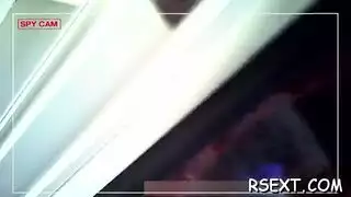 حلوة سمراء فالنتينا تخدع لتلقي ضرب عميق للمهبل