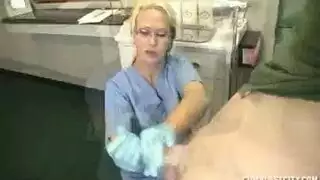 سكس الدكتورة معه مريض
