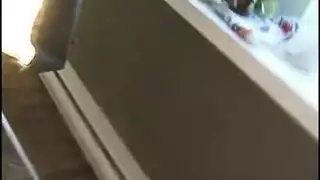 علاقة زوجة السرية تنتهي بجنس عنيف على الوجه