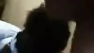 هوس بالقضيب الأسود الكبير: مص عميق وركوب مثير