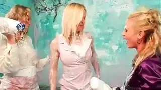 نيك بقوة حتى ساح الدماء