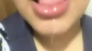 راكبة على الزب وبزازها كبيرة