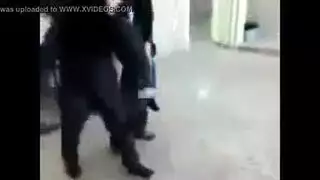 طالبة مصرية شقية تأخذ كس من صاحبتها في المدرسة