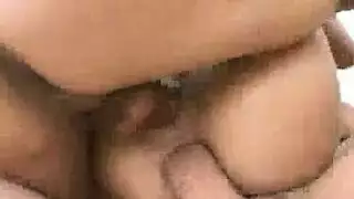 غير مدركة أنها تريد جماعًا عنيفًا جماعيًا