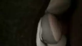 نيج بنات لحس المهبل في الغابة في زب اصطناعي مع بعض ست العجوزة