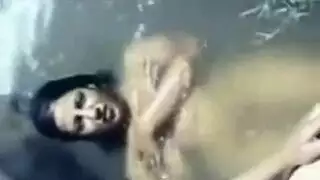 بنات وقحات تتوق لقضيب كبير وجنس عنيف