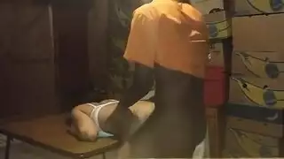 xxx ثنائي: زوجين يدعوان شقراء للاختراق المزدوج