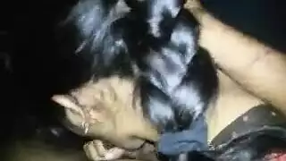عشيقة سمراء تحصل على إنهاء كريمي خلال ماراثون الزوج للإباحية