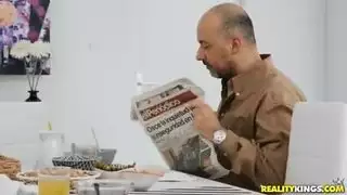 نيك شرجي قاسي: عميق وقذر