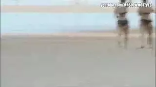 ثنائي إيروتيكي يشارك في فعل إباحي خام وغير مقطع
