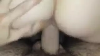 تبادل الزوجات الساخنات: فعل جماعي مع إنهاء بقذف الوجه