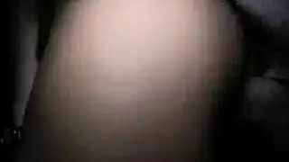 شمس ورمل ومني: شريط جنس روسي قوي في الخارج