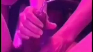 حفلة جنس ثلاثية مع سمراوات وقحات في حركة صعبة