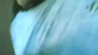 المراهقين التايلانديين في زي الشاطئ في سن المراهقة المراهقين التايلانديين في زي الشاطئ في سن المراهقة
