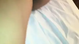 جنس فموي برازيلي صريح: اختناق على قضبان كبيرة