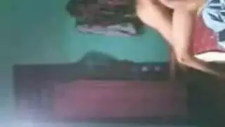 مراهقات شقراء من ألمانيا: خيال جماعي هاوي
