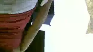 فتاة ممتلئة الجسم تمتلئ بقضيب زوج أمها