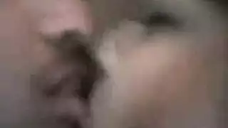 الاختناق بالقضيب: نسخة العاهرات السودانيات